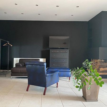 Ellis Apartment Kavala Bagian luar foto